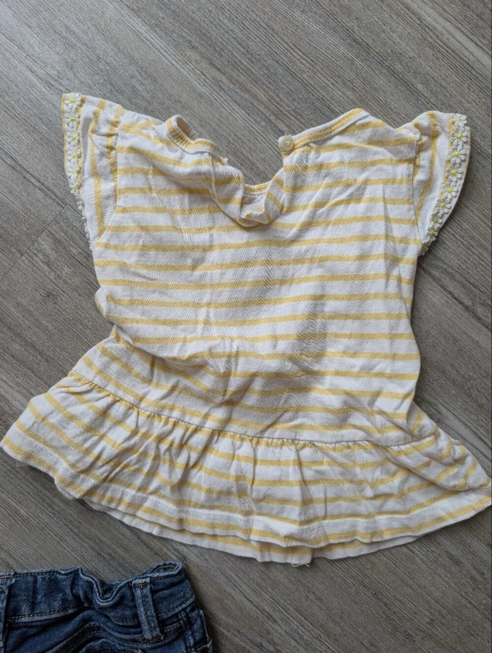 Sunny Girls Outfit Bundle. Two Outfits; 3T